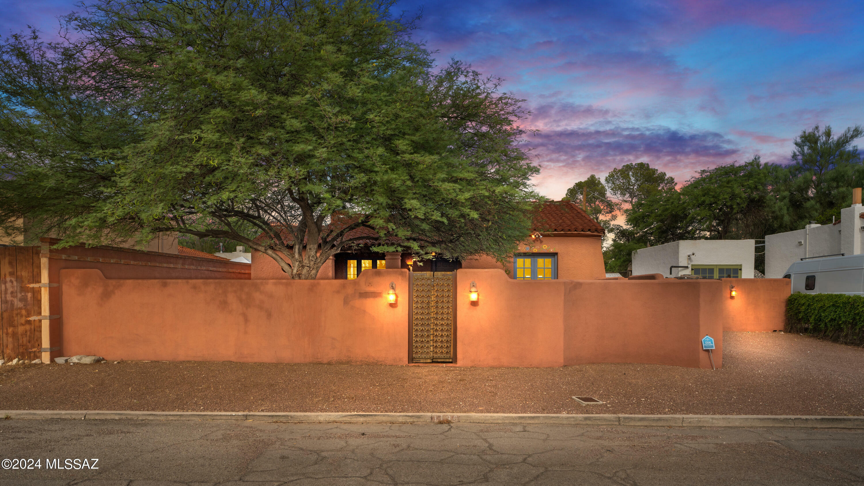 Property Photo:  1136 N Norton Avenue  AZ 85719 