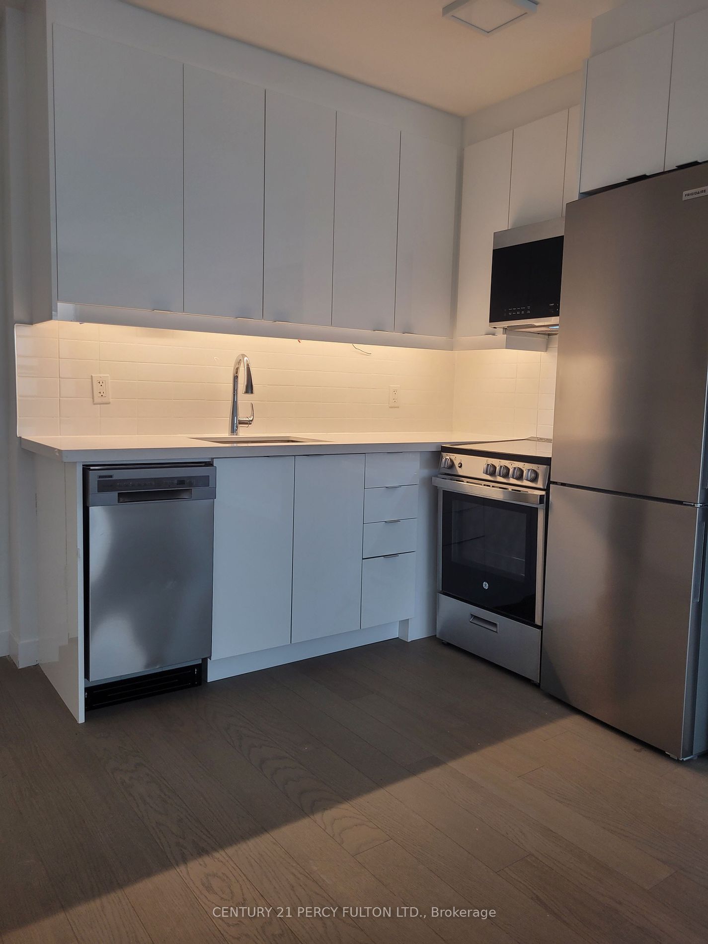 Property Photo:  478 Caledonia Road 305  ON M6E 4V2 