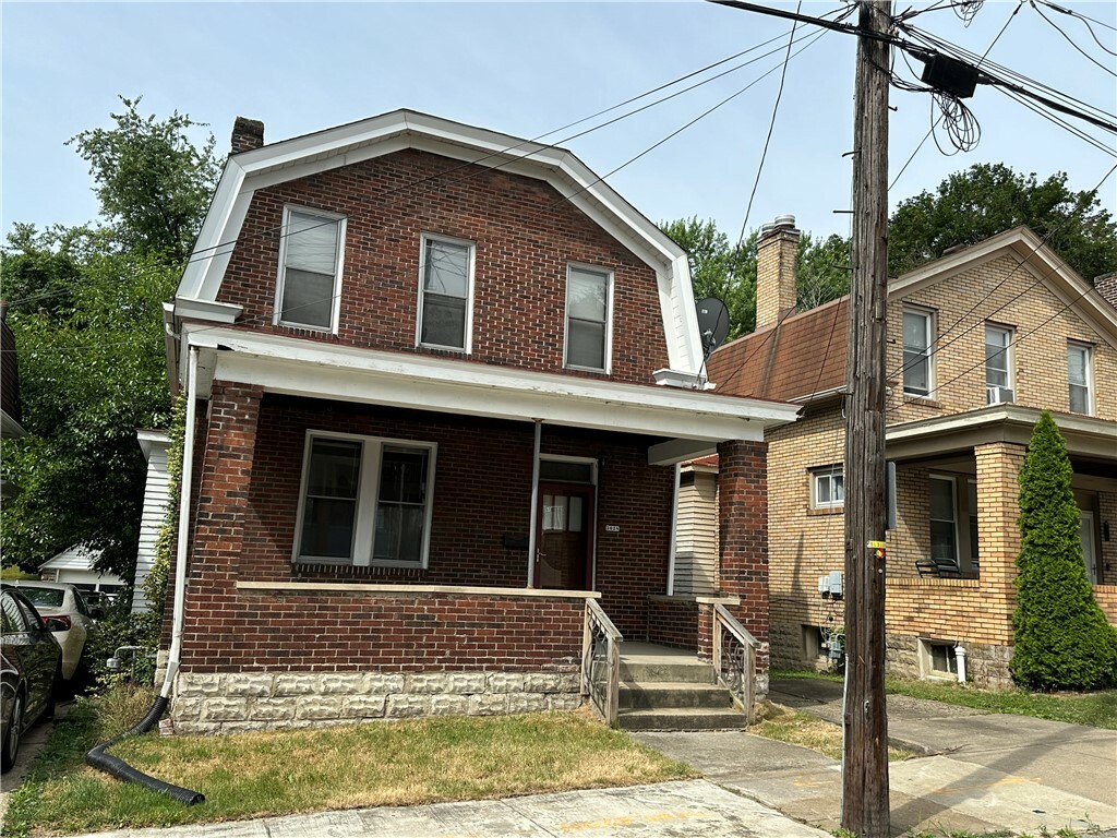 Property Photo:  3028 Brentwood Ave  PA 15227 