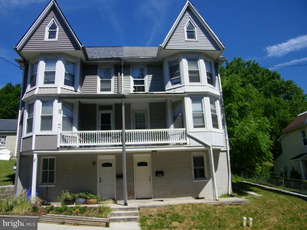 Property Photo:  167 Hanover Street  PA 17327 