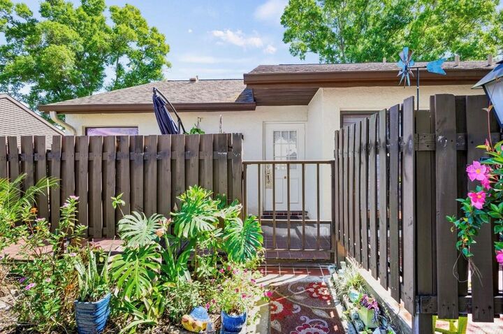 Property Photo:  1725 Pine Ridge Way E A  FL 34684 