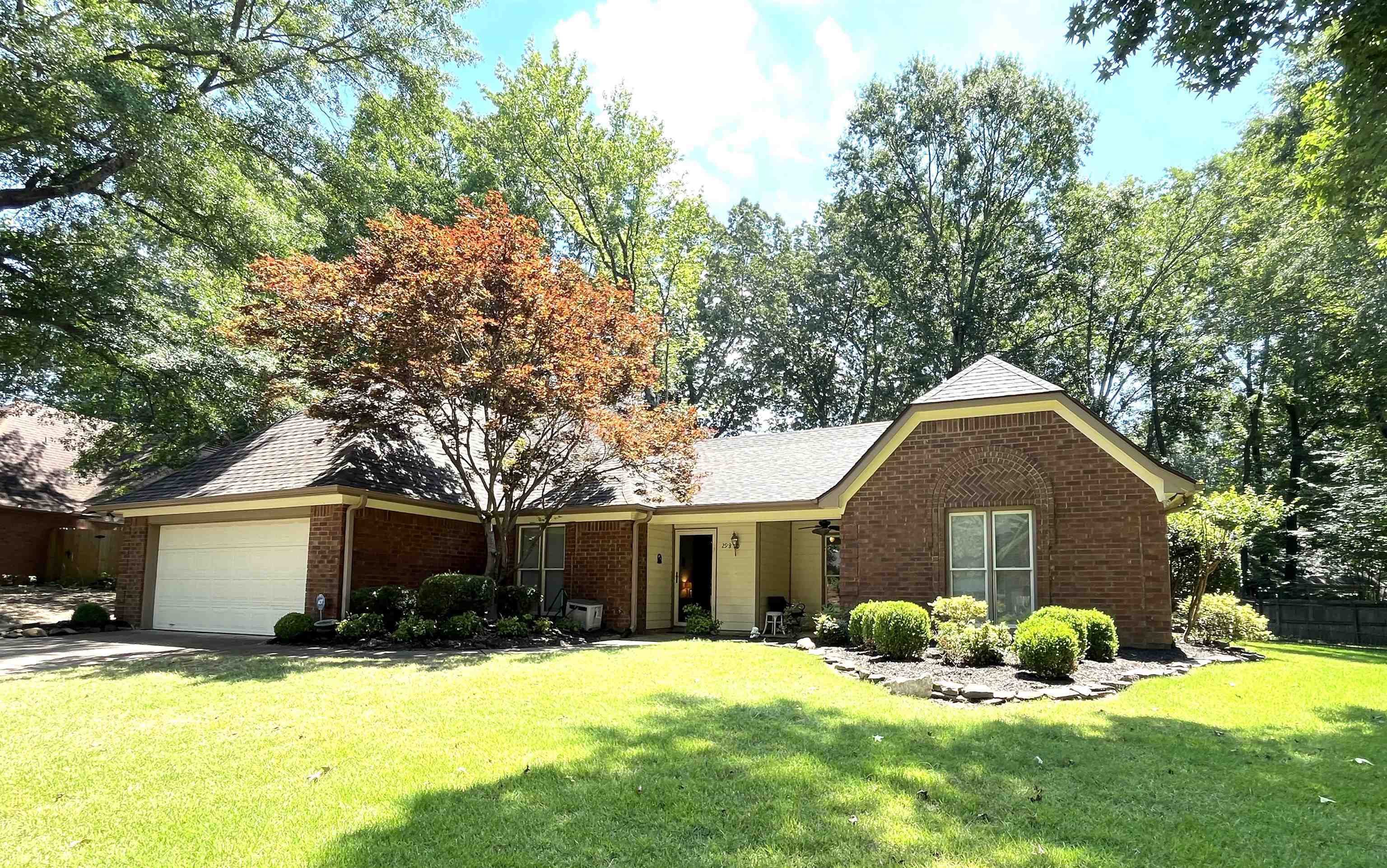 Property Photo:  298 Timberlane Dr  TN 38018 