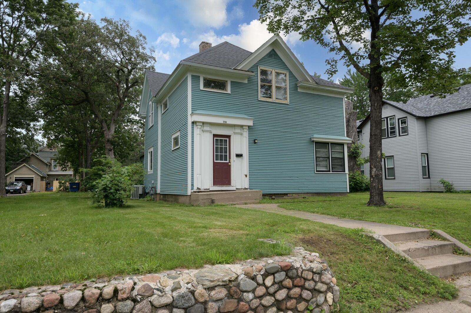 Property Photo: 718 6th Avenue S MN 56301