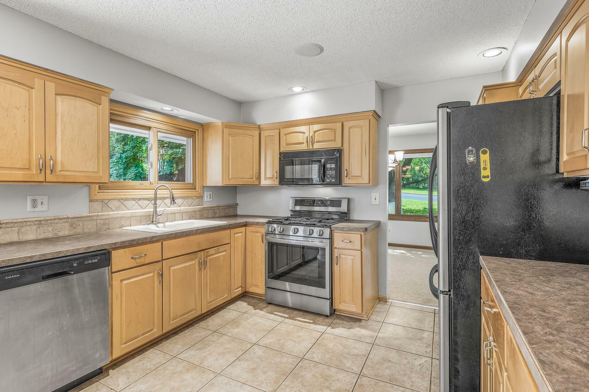 Property Photo:  13217 Birchwood Lane  MN 55337 