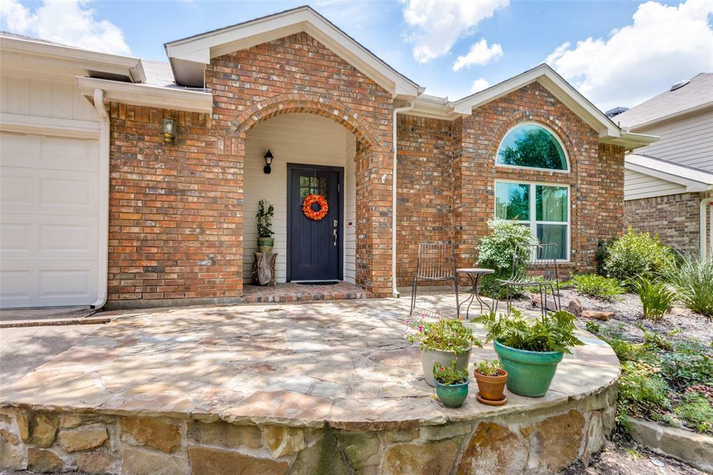 Property Photo:  7528 Deerlodge Trail  TX 76137 