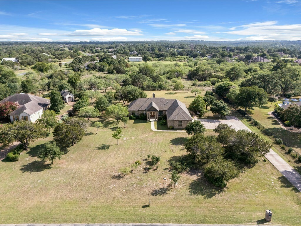 Property Photo:  414 Richards Drive  TX 78610 