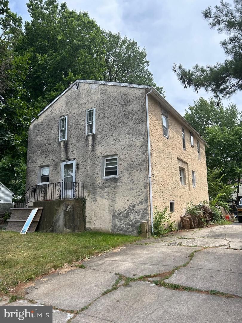 Property Photo:  1563 Washington Avenue  PA 19090 
