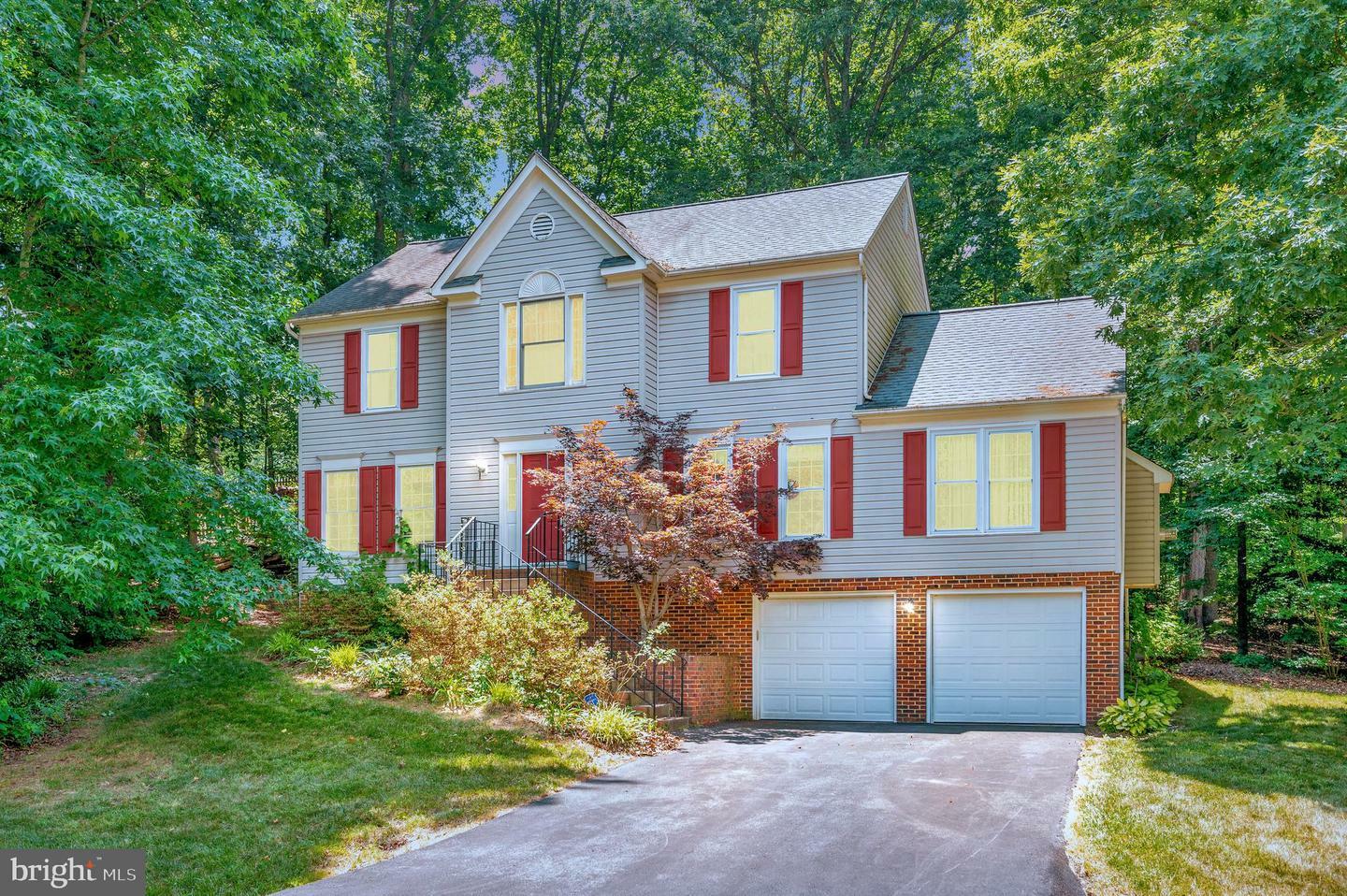 Property Photo:  9815 Ramsay Drive  VA 22408 