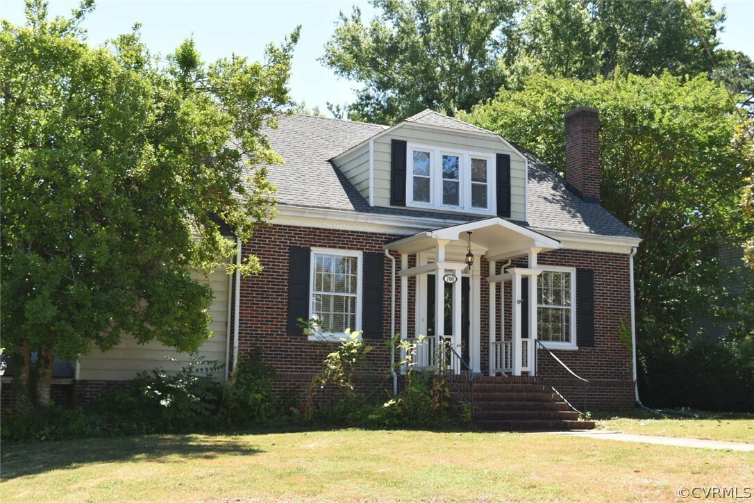 Property Photo:  700 First Avenue  VA 23901 