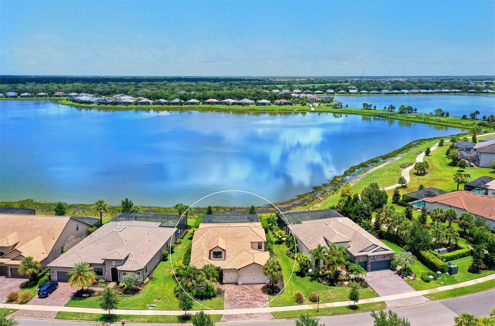 Property Photo: 7912 Grande Shores Drive FL 34240