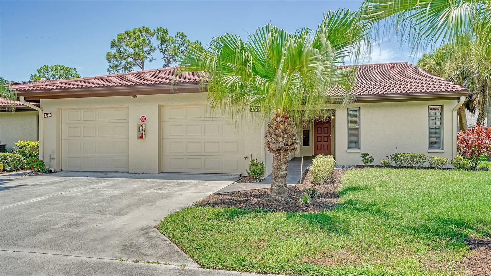 Property Photo:  3728 Pinecone Court 164  FL 34238 