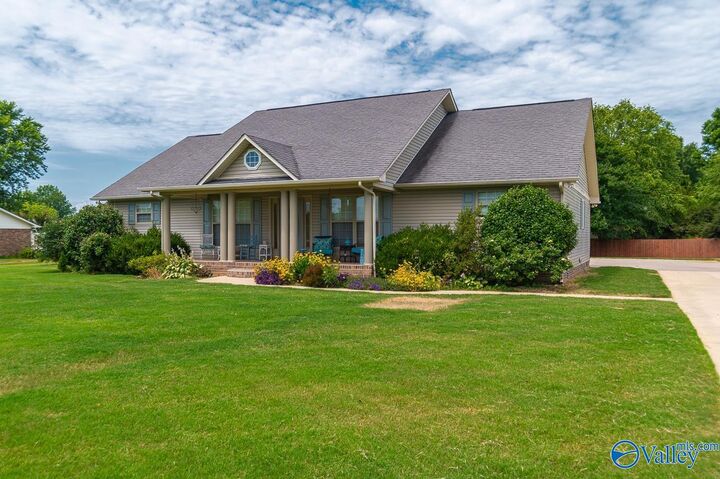 15889 Jackson Lane  Athens AL 35613 photo