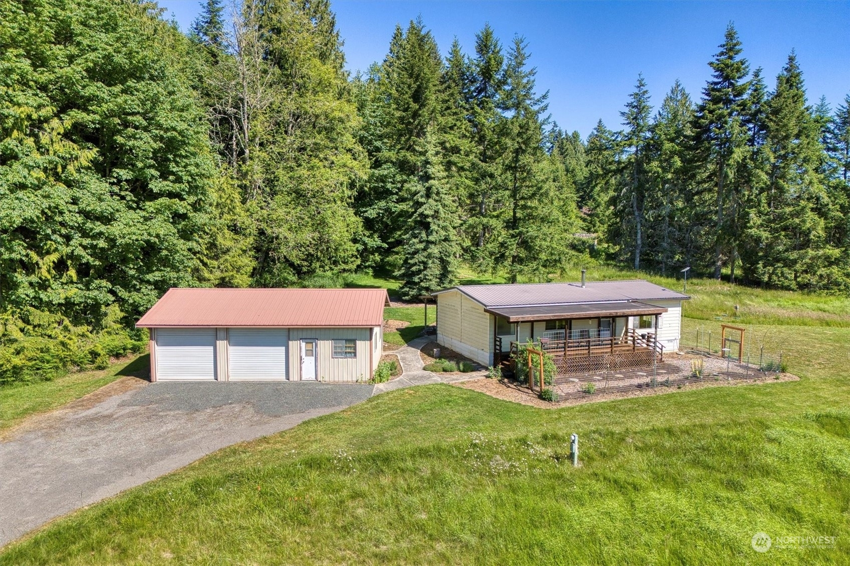 Property Photo:  2088 Lost Mountain Rd  WA 98382 