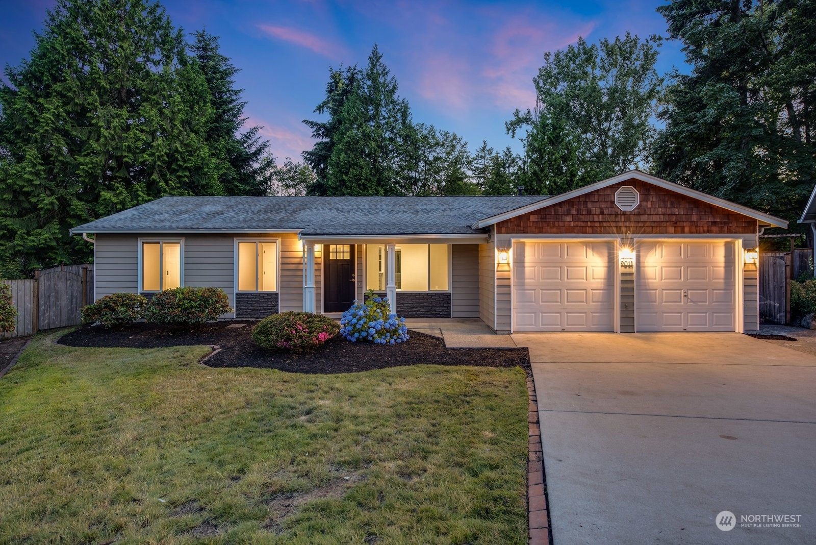 Property Photo:  9011 NE 133rd Place  WA 98034 