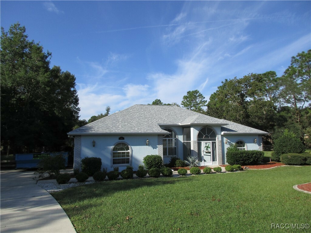 Property Photo:  5698 N Lena Drive  FL 34465 