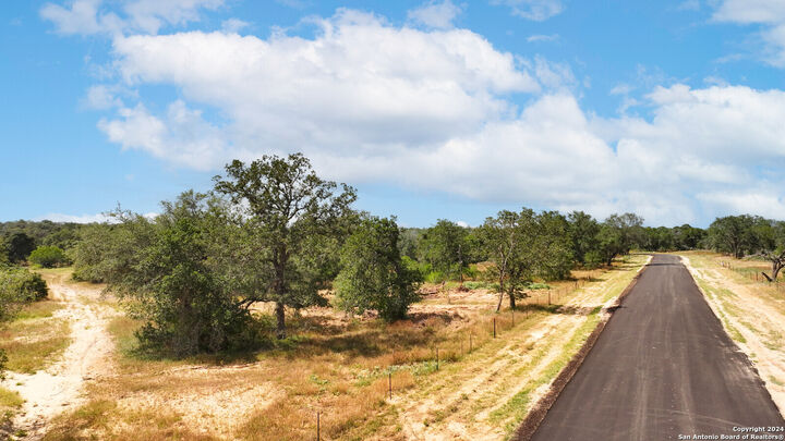 Property Photo: 327 Pr Sunset Vista Dr Lot 74 TX 78069