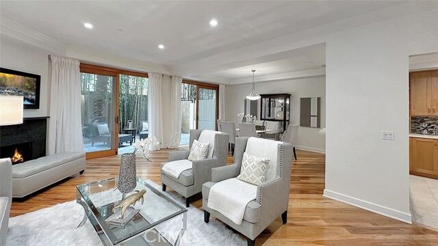 Property Photo: 411 N Oakhurst Drive 102 CA 90210