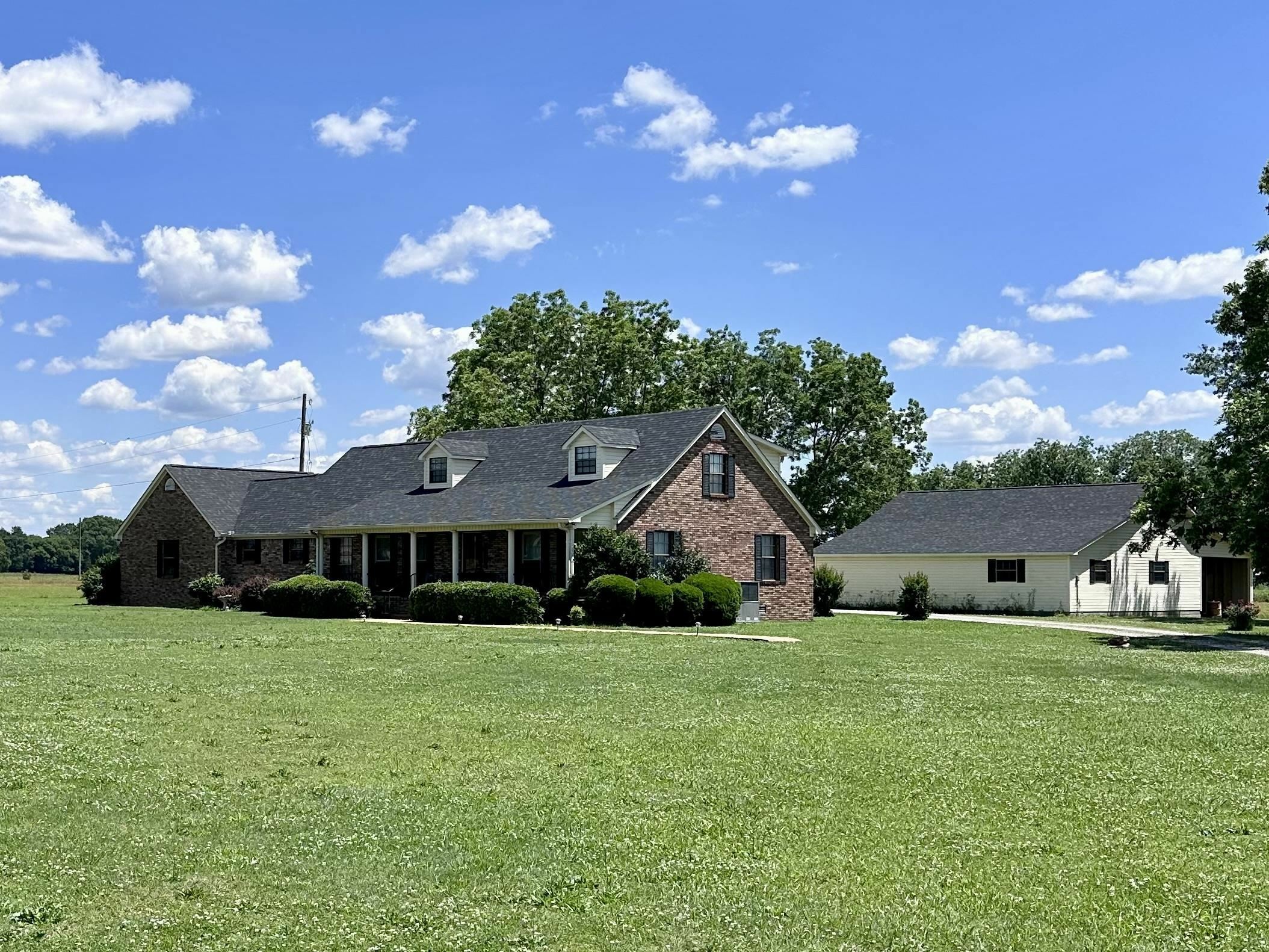 Property Photo:  4200 Old Hwy 20  AL 35674 - TUSCUMBI 