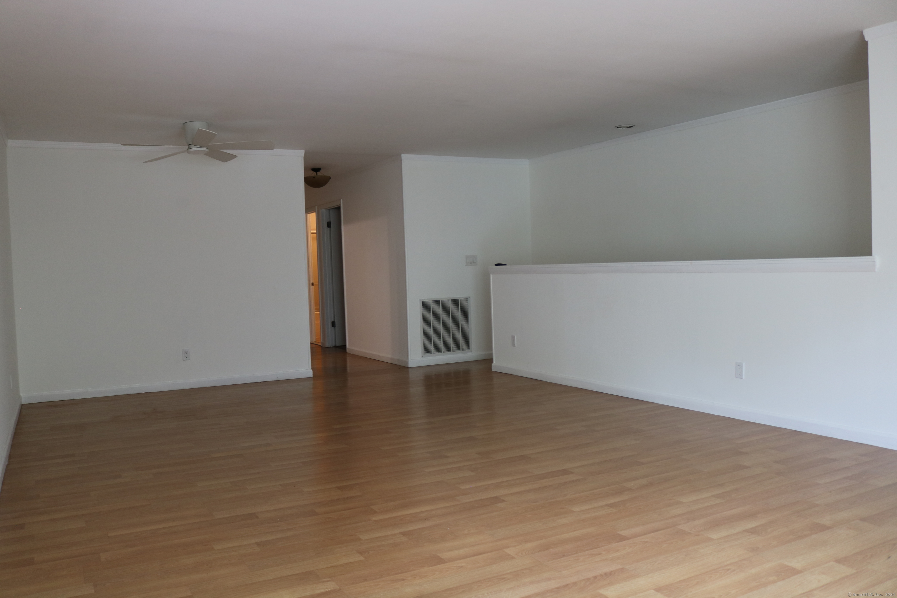 Property Photo:  37 Greenwich Avenue Apt 3-10  CT 06902 