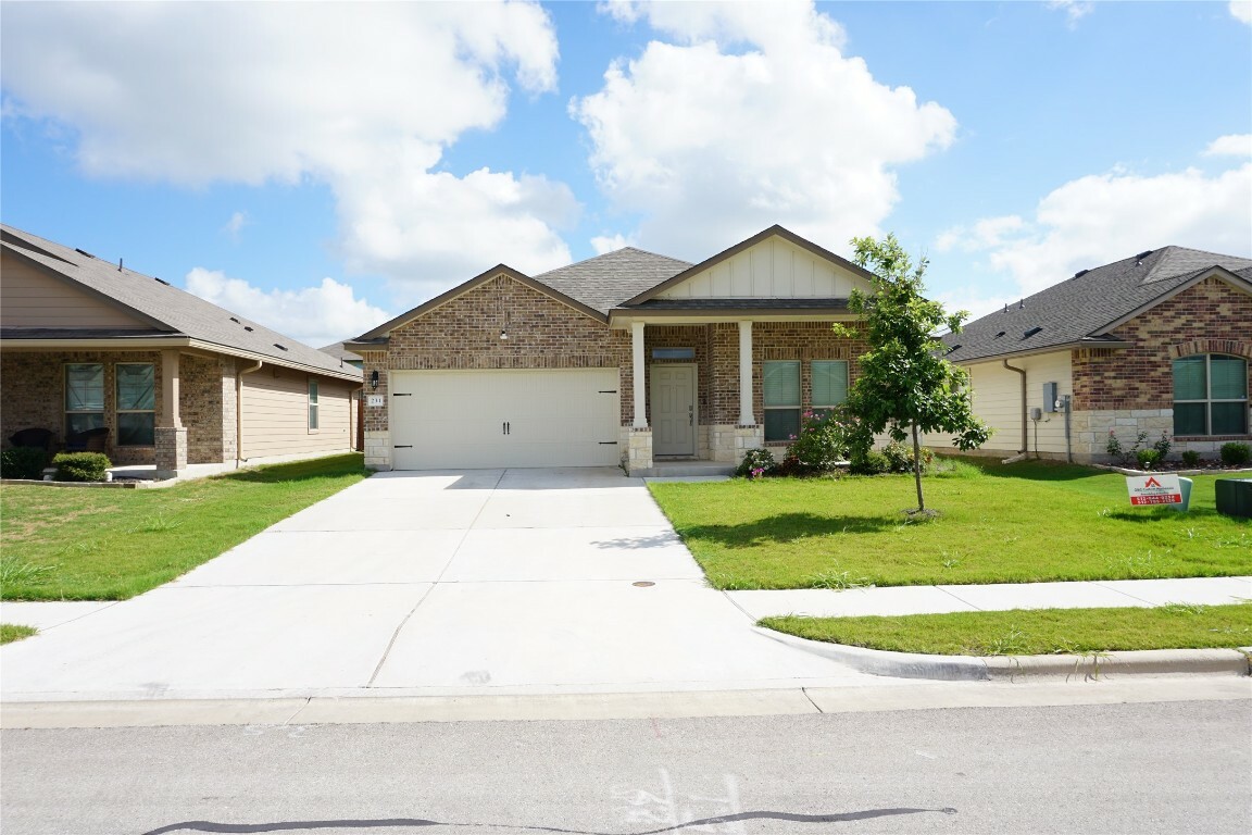 Property Photo:  231 Reagor Drive  TX 76574 