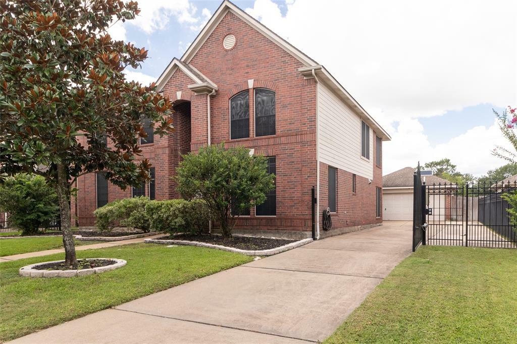 Property Photo:  8823 Ballinger Drive  TX 77064 