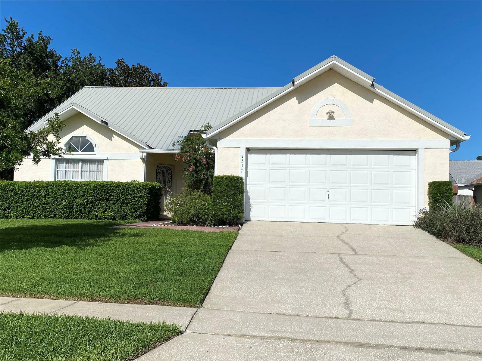 Property Photo:  1317 Ravida Woods Drive  FL 32703 