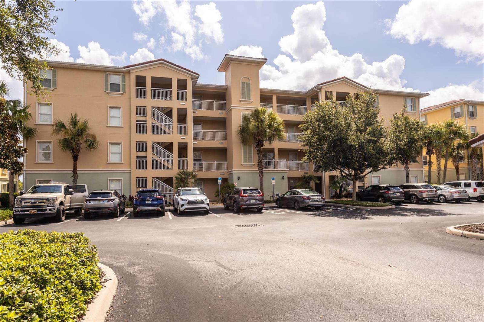 Property Photo:  800 Canopy Walk Lane 812  FL 32137 