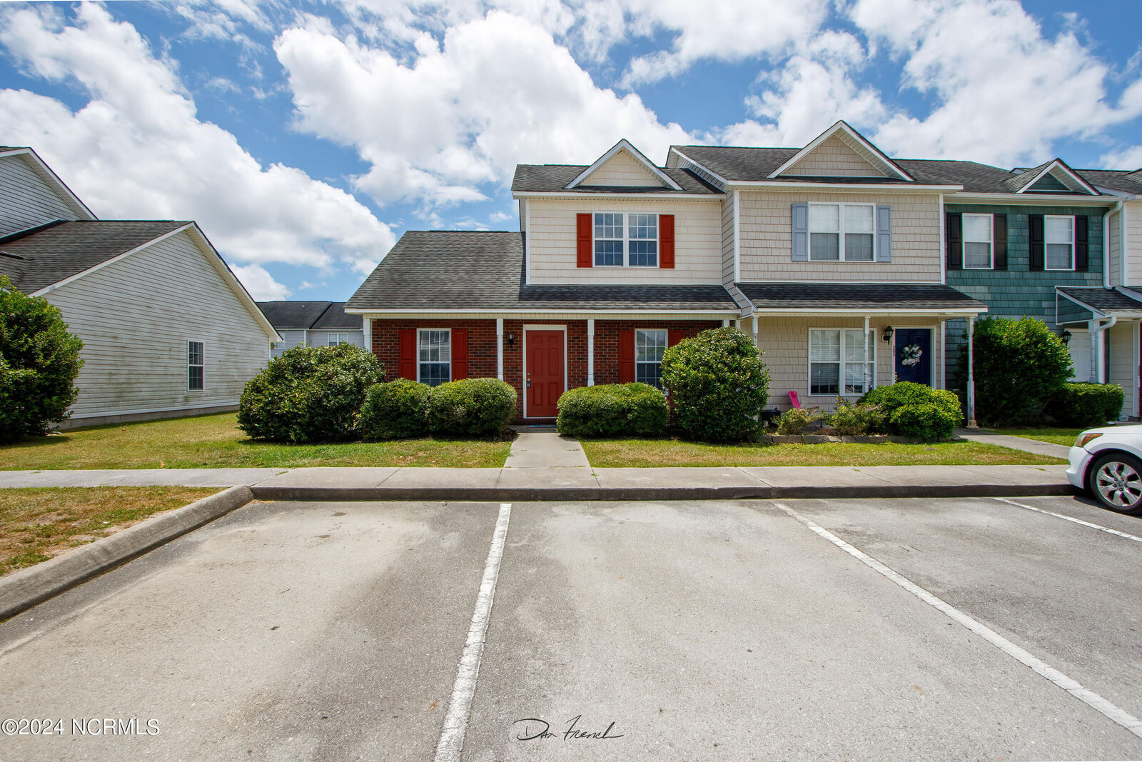 Property Photo:  201 Ashwood Drive  NC 28546 