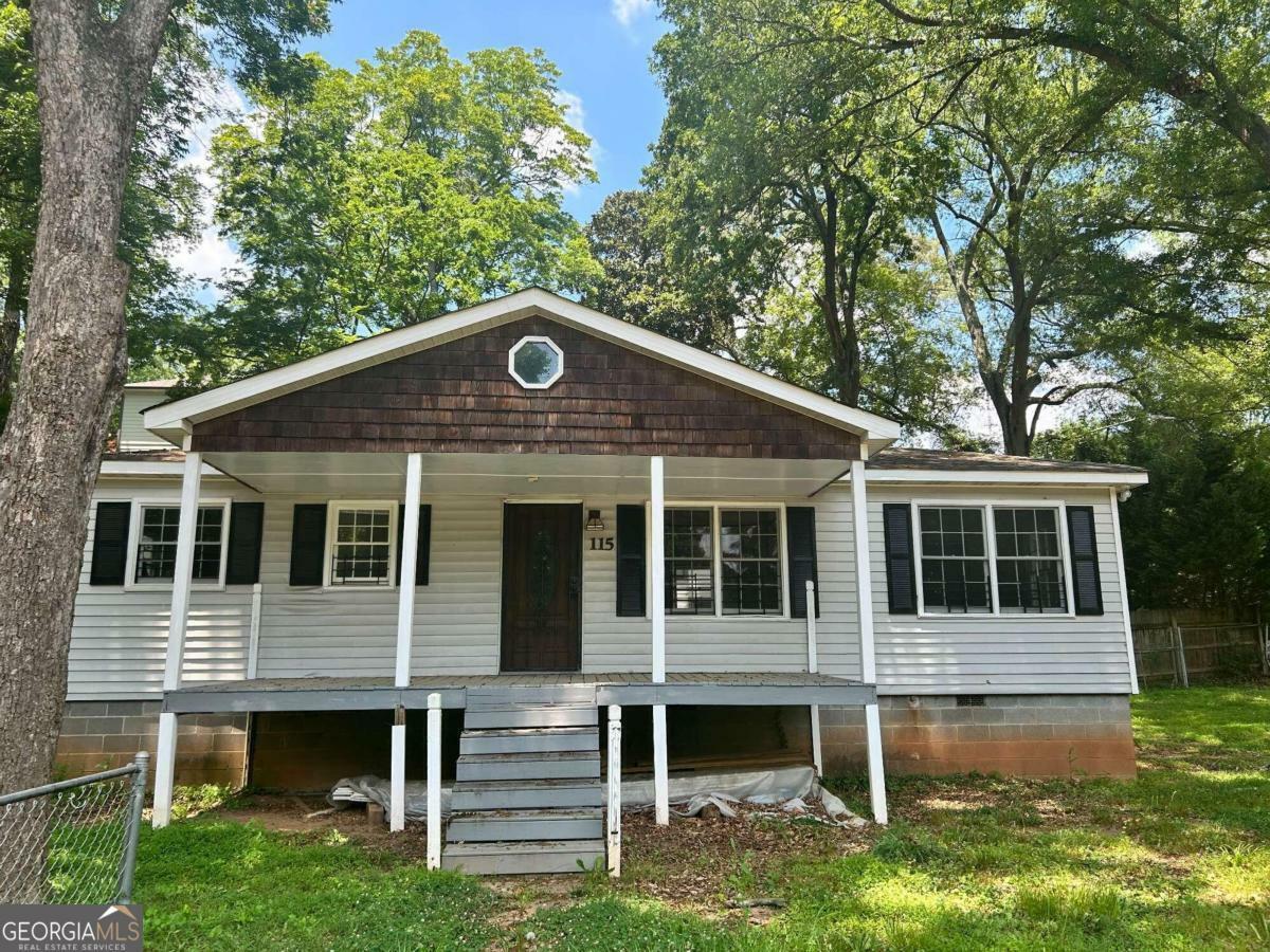 Property Photo:  115 Montgomery Street  GA 30317 