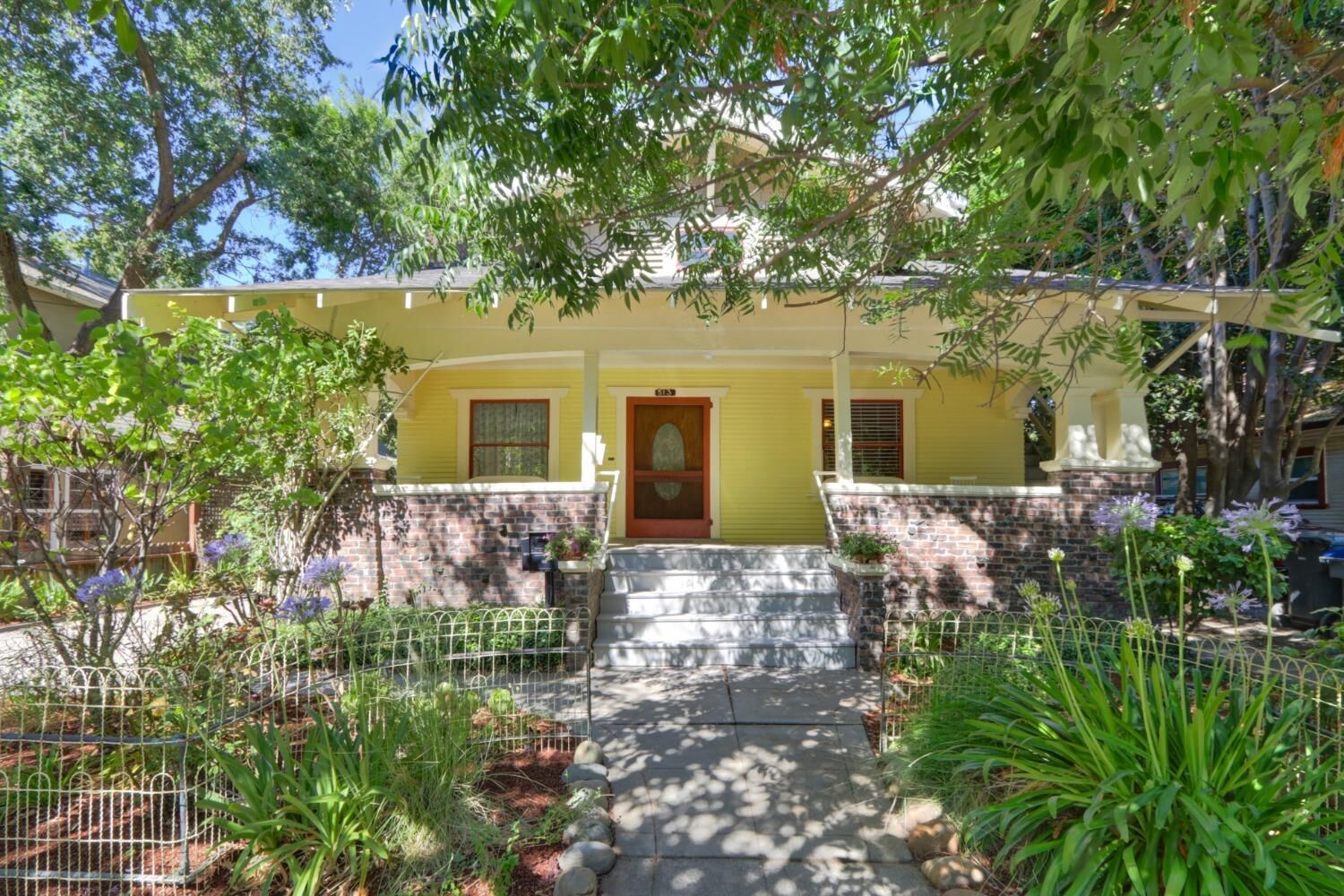 Property Photo: 513 F Street CA 95616