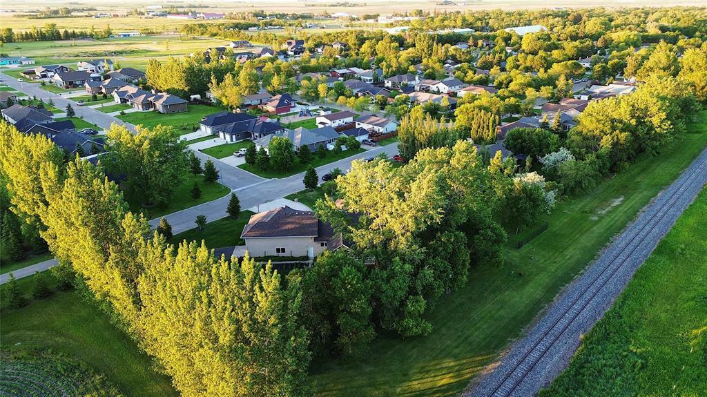 Photo de la propriété:  12 North Railway Street  MB R0K 0E0 