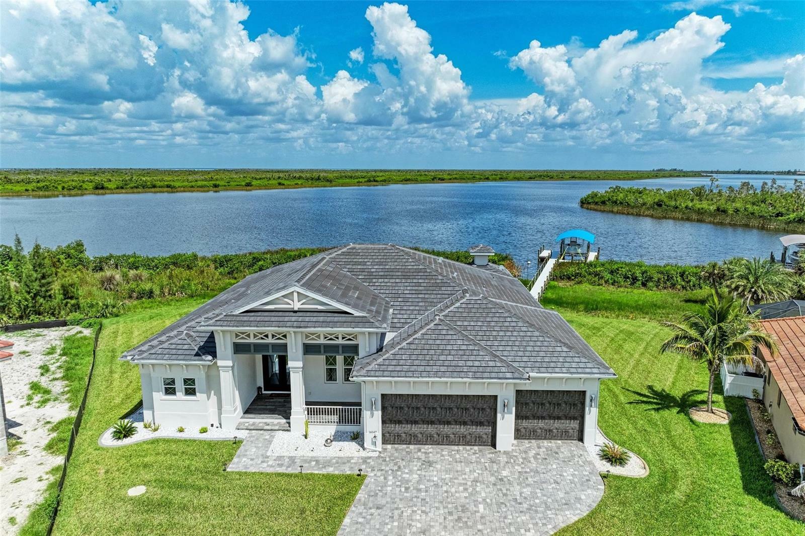 Property Photo: 16147 Lankford Court FL 33981