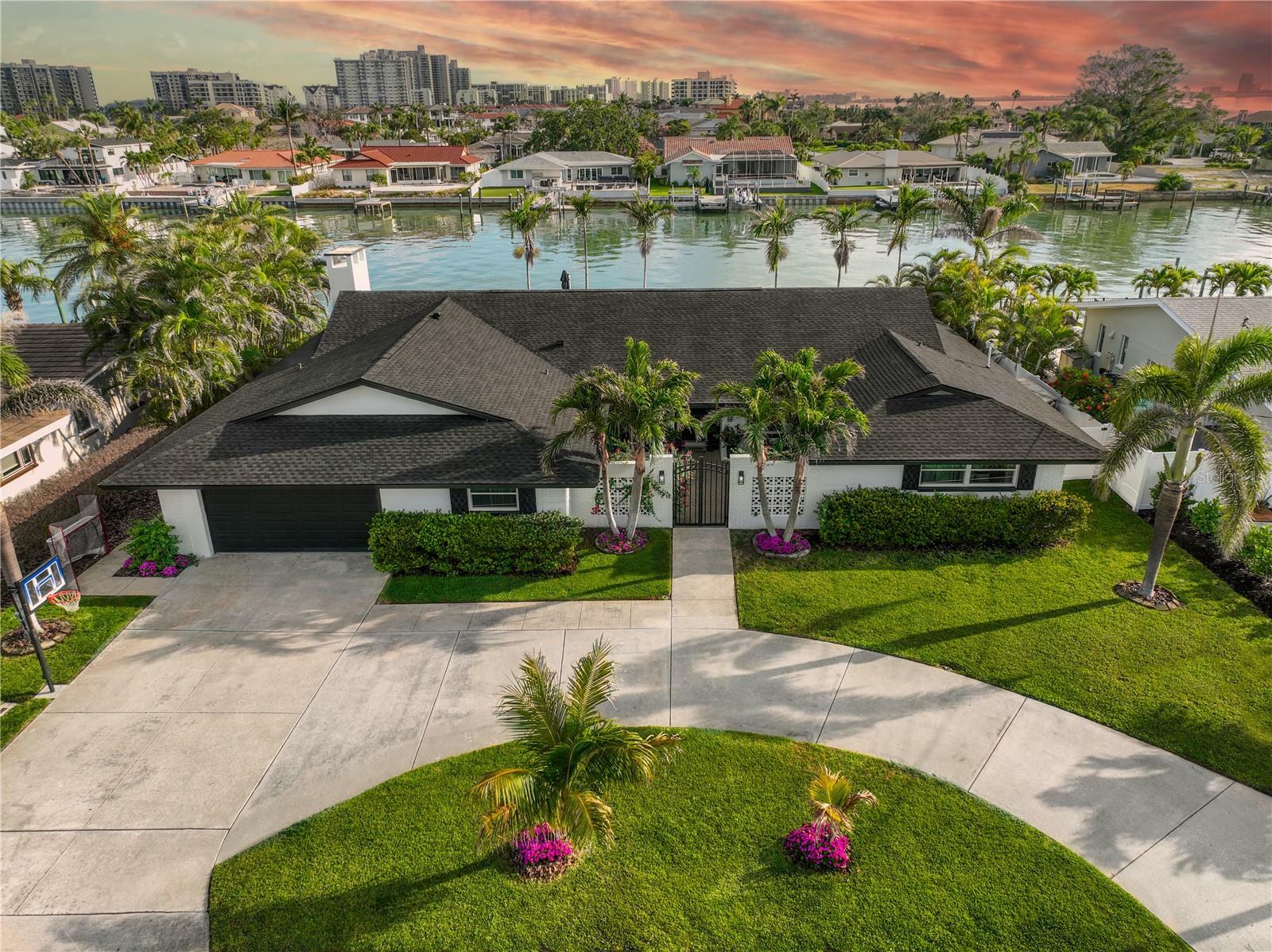 Property Photo: 221 Howard Drive FL 33786