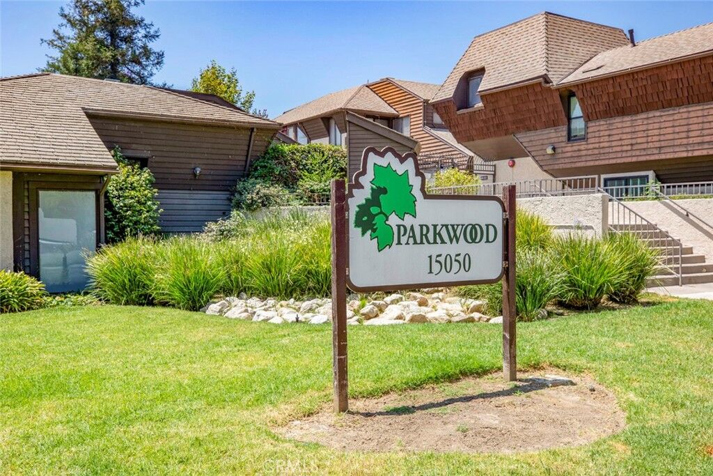 Property Photo:  15050 Sherman Way Avenue 214  CA 91405 