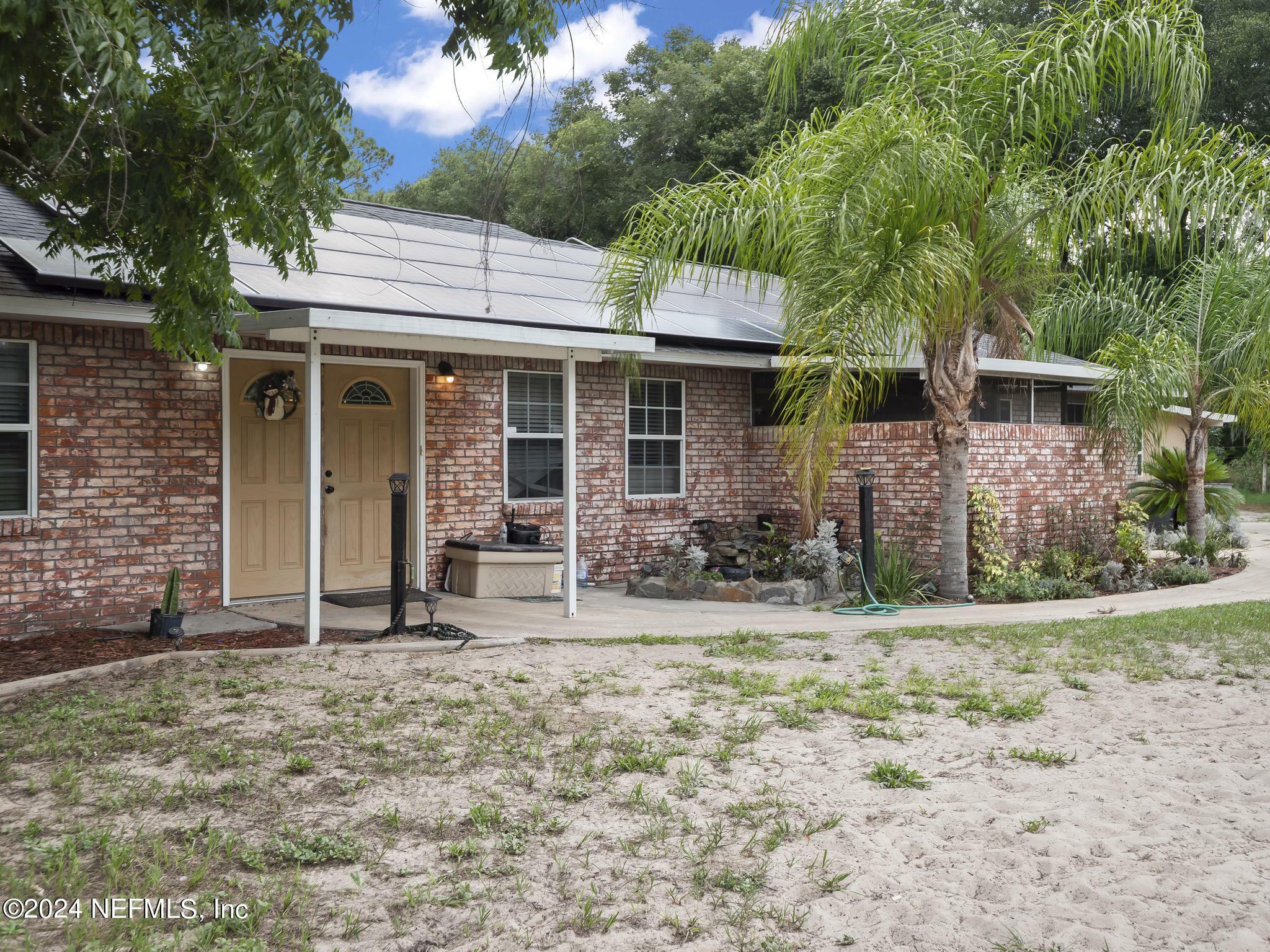 Property Photo:  327 Union Avenue  FL 32112 