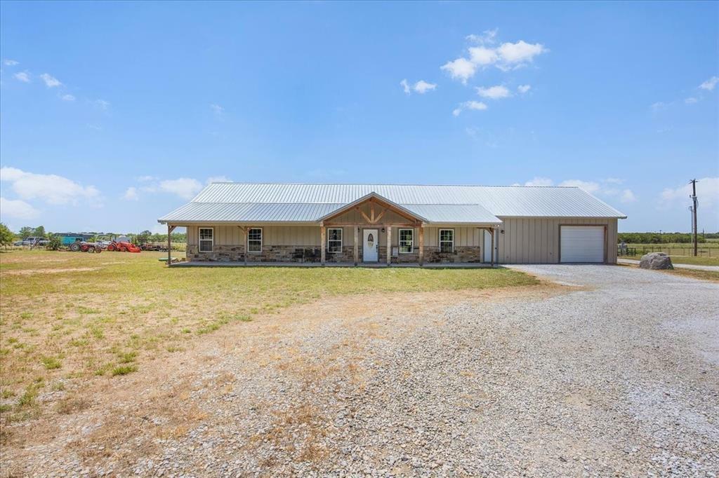 Property Photo:  1901 Bounty Road  TX 76486 