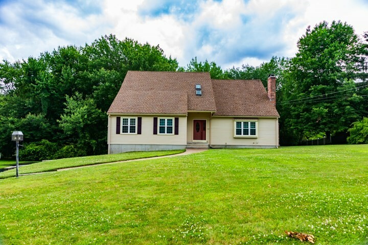 Property Photo:  43 Fox Run Rd  MA 02019 