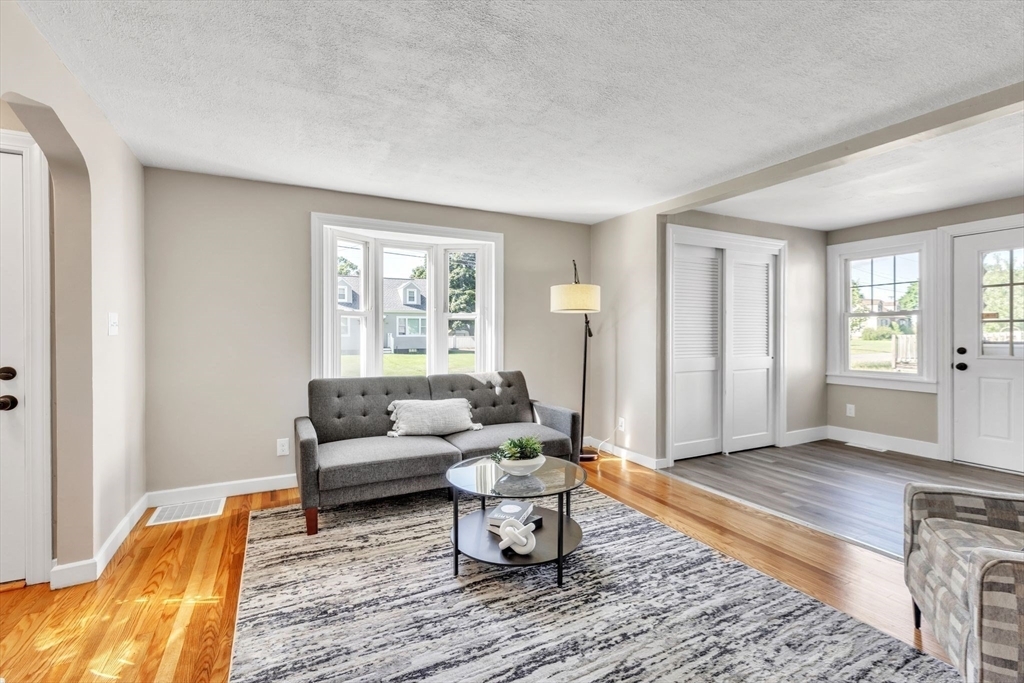 Property Photo: 125 Chateaugay St MA 01020
