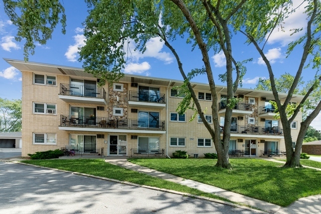 Property Photo:  17421 70th Avenue 6E  IL 60477 