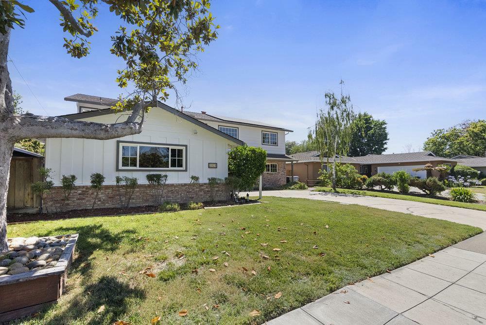 Property Photo:  2324 Gunar Drive  CA 95124 