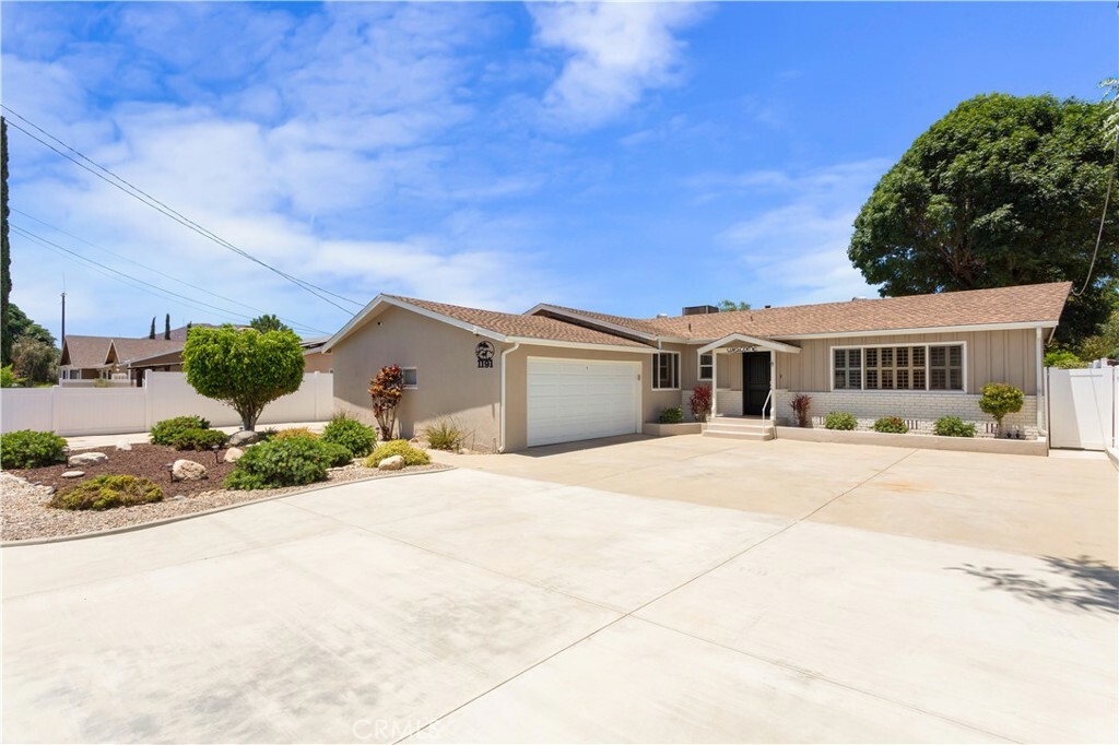 Property Photo:  1191 5th Street  CA 92860 