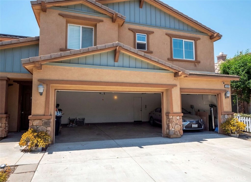 Property Photo: 40992 Bankhall Street CA 92532