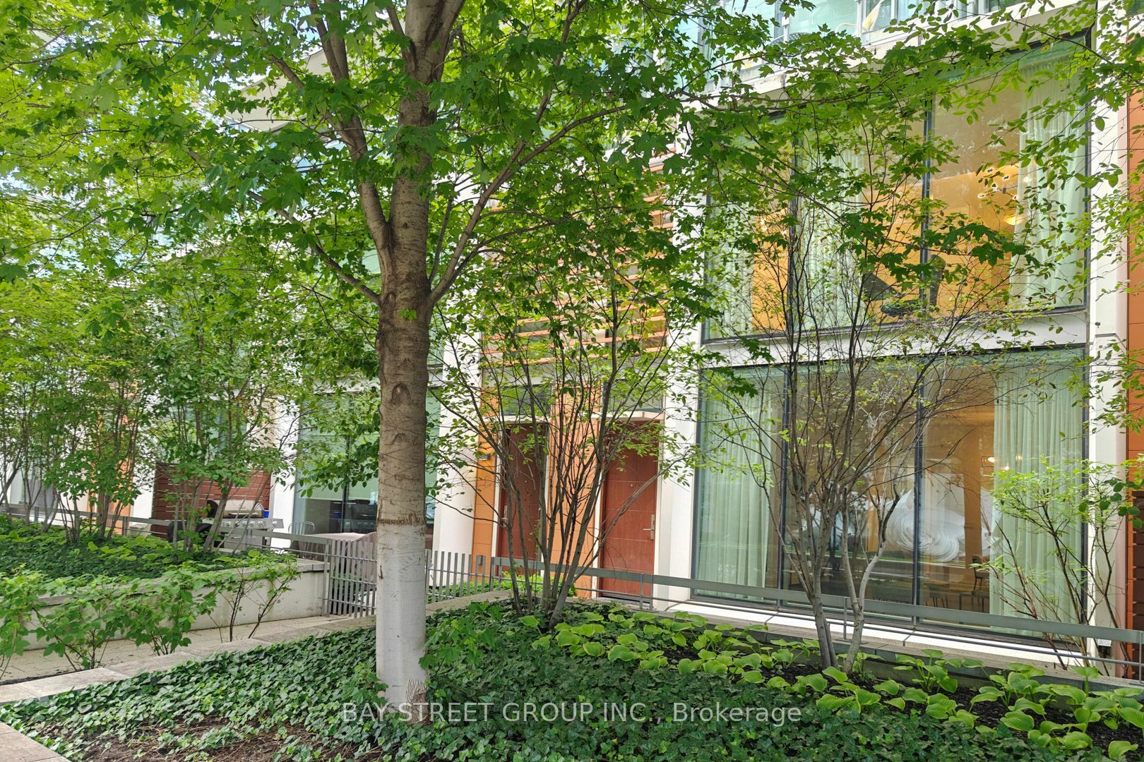 Property Photo:  39 Queens Quay E 106  ON M5E 0A5 