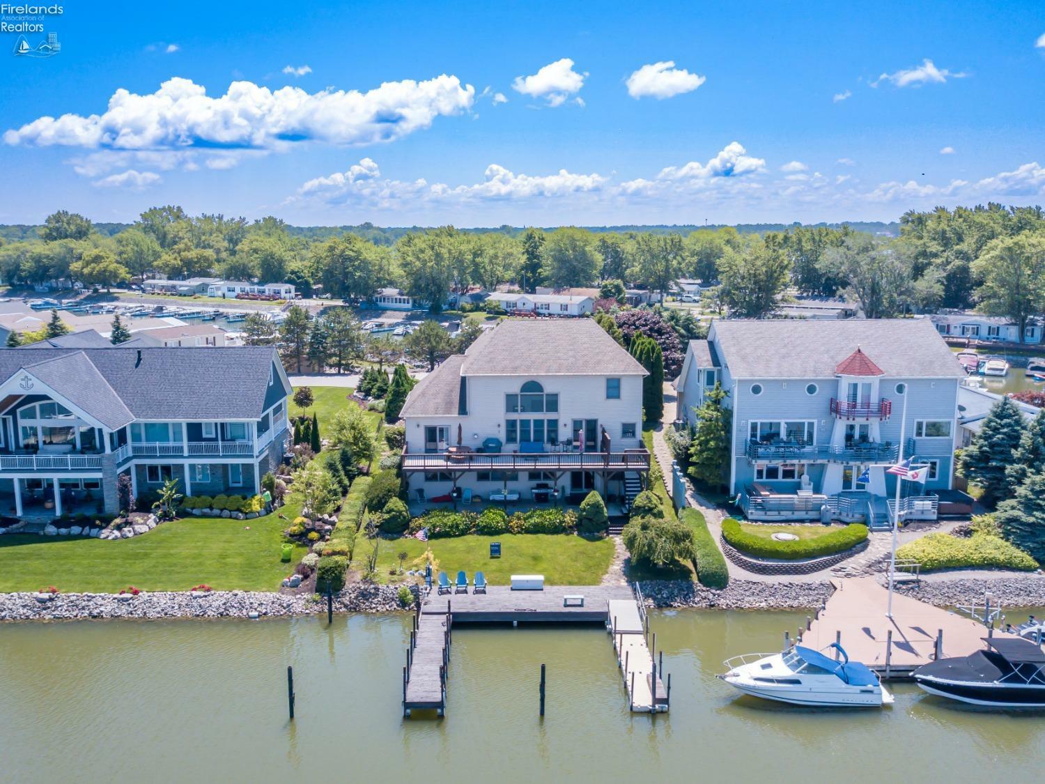 Property Photo: 5499 E Mistic Bay Boulevard OH 43440