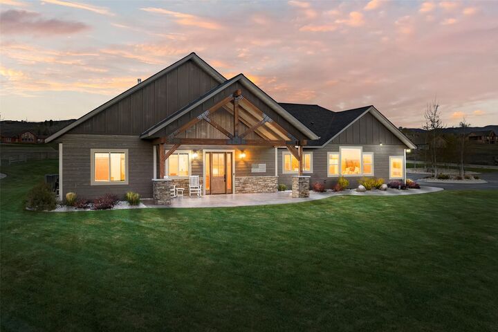 Property Photo:  828 Corvallis Hills Drive  MT 59828 