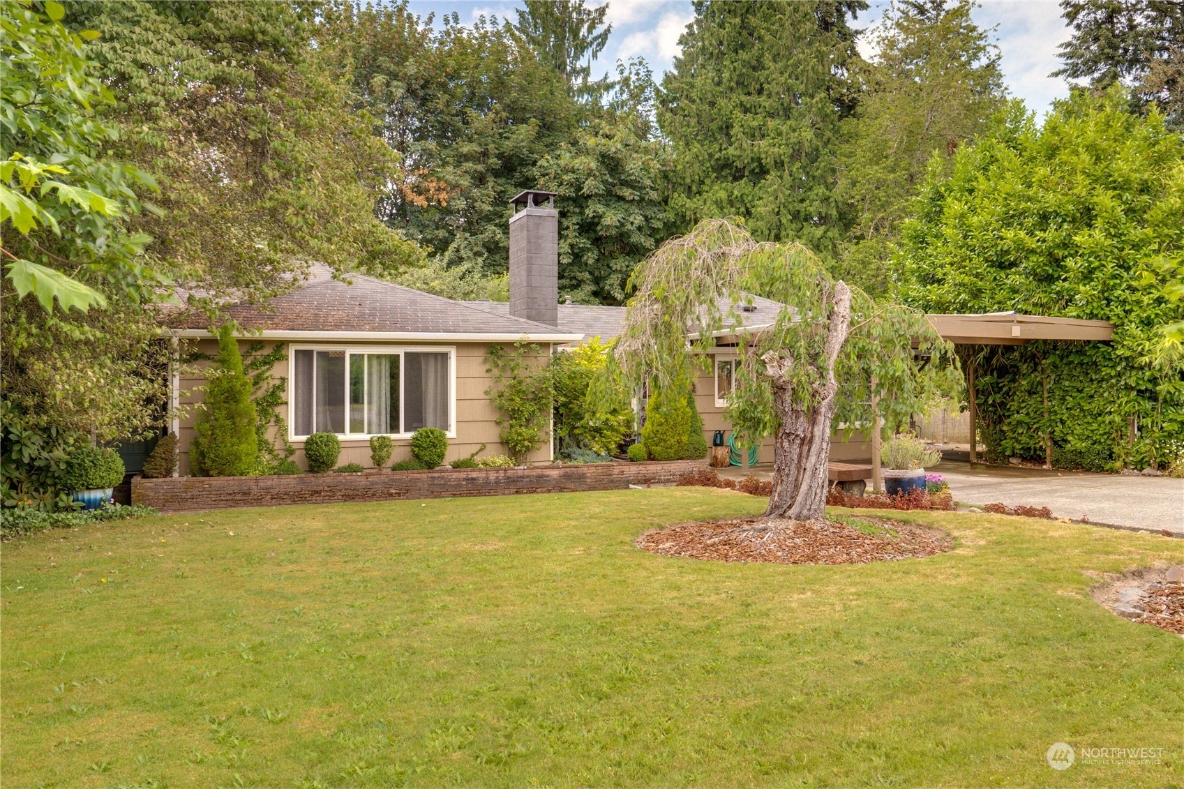 Property Photo:  1213 Boulevard Road SE  WA 98501 