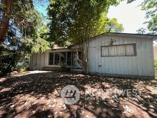 Property Photo:  11508 29th Ave SW  WA 98146 