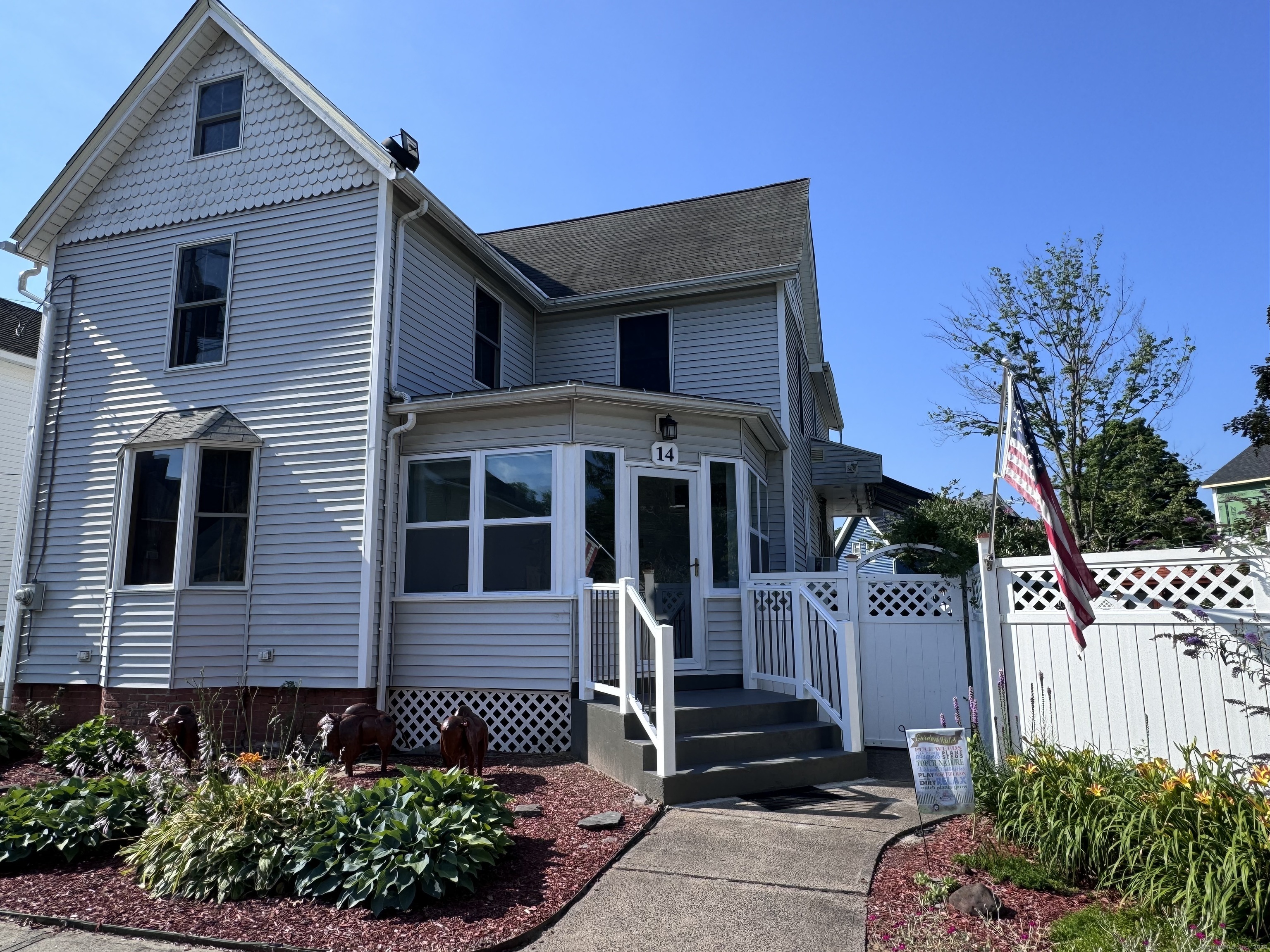 Property Photo: 14 Olive Street CT 06096