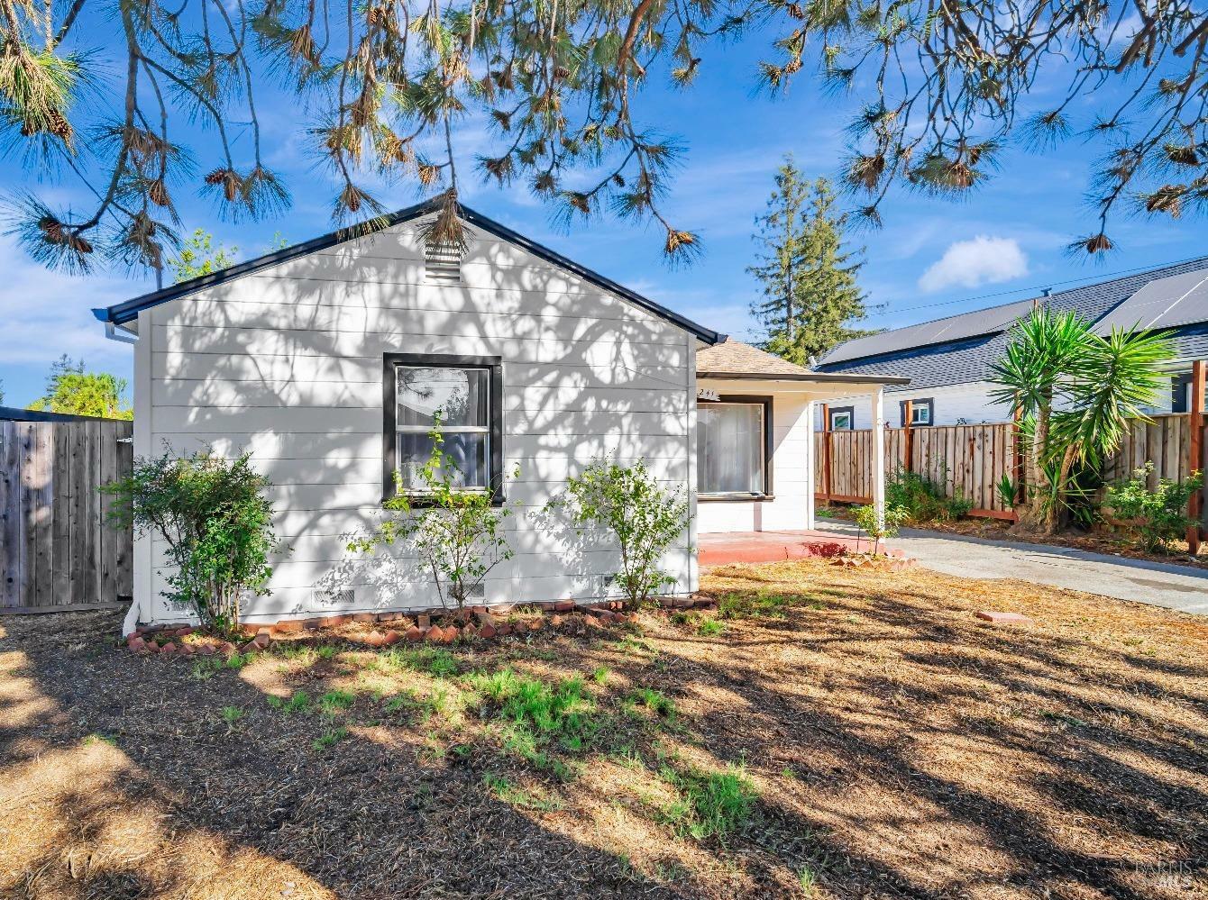 Property Photo:  241 Barham Avenue  CA 95407 