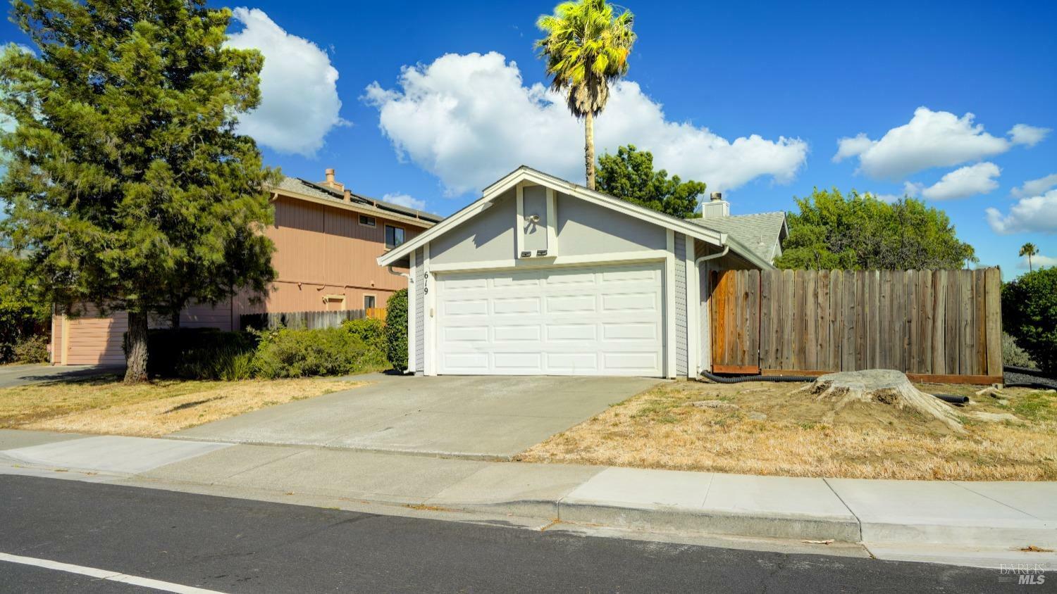 Property Photo:  619 Youngsdale Drive  CA 95687 